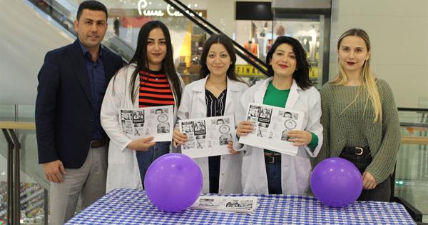 DAÜ Sağlık Bilimleri Fakültesi Hemşirelik Bölümü öğrencileri 21 Mart Dünya Down Sendromu Farkındalık Günü dolayısı ile farkındalık çalışmalarına destek verdi